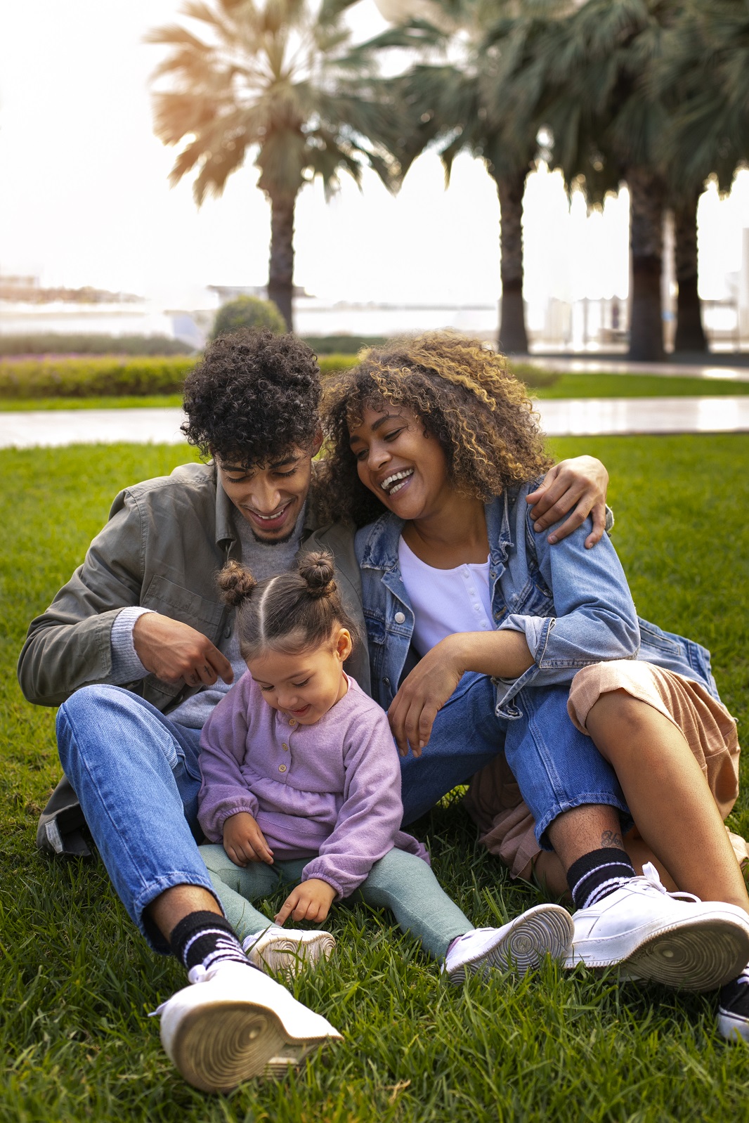 Family using One Grand Unity together in a park setting